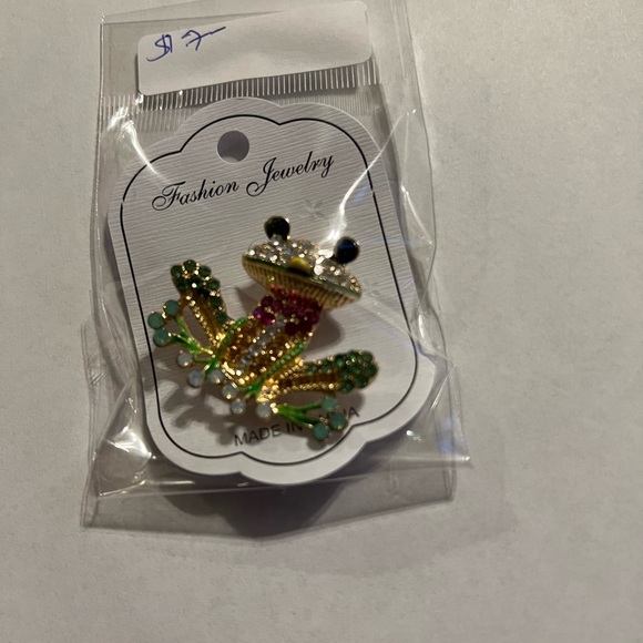 Animal and flower, brooches, and pins with Crystals and enameling - Picture 3 of 16